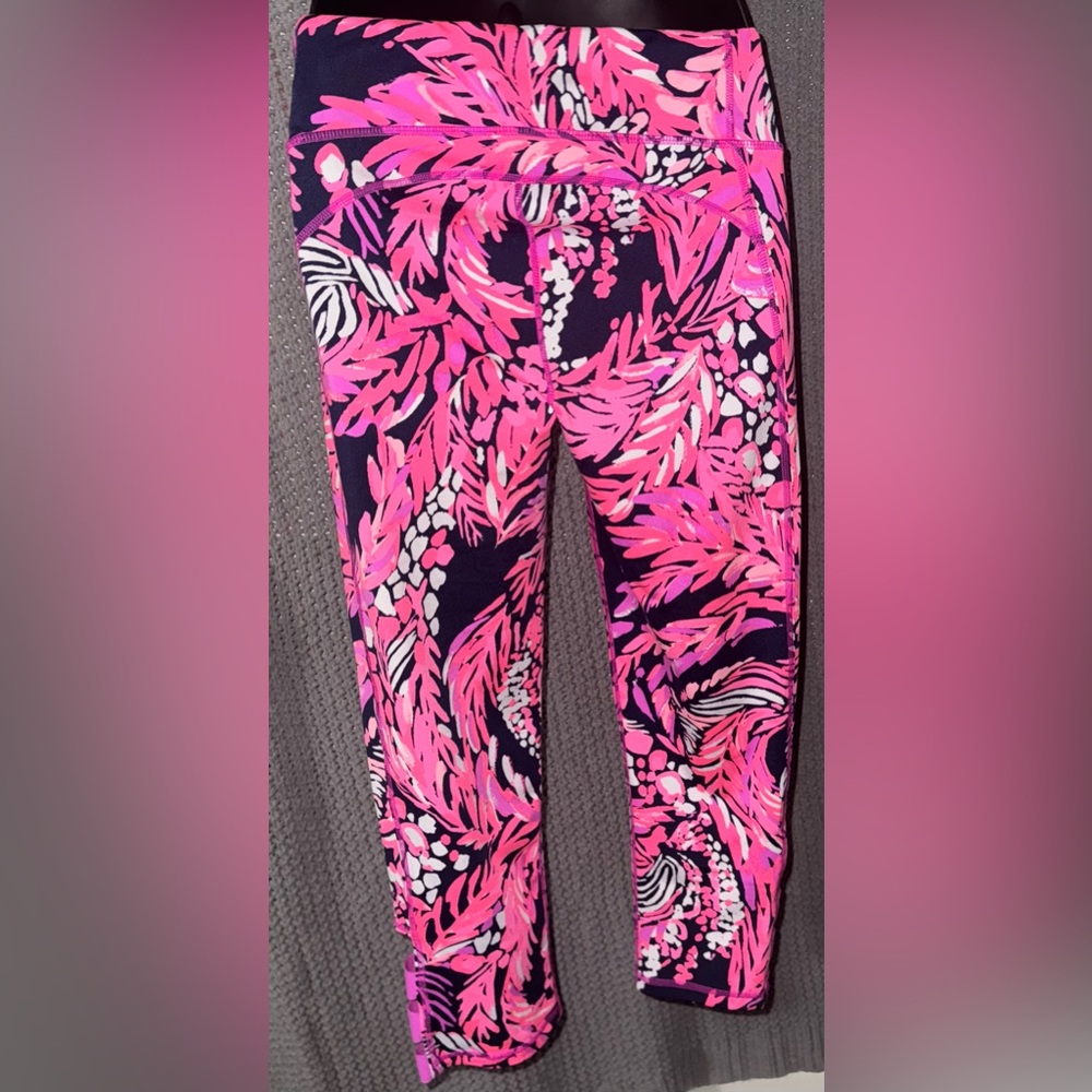 Lilly Pulitzer Luxeletic Leggings Medium Pink and Blue